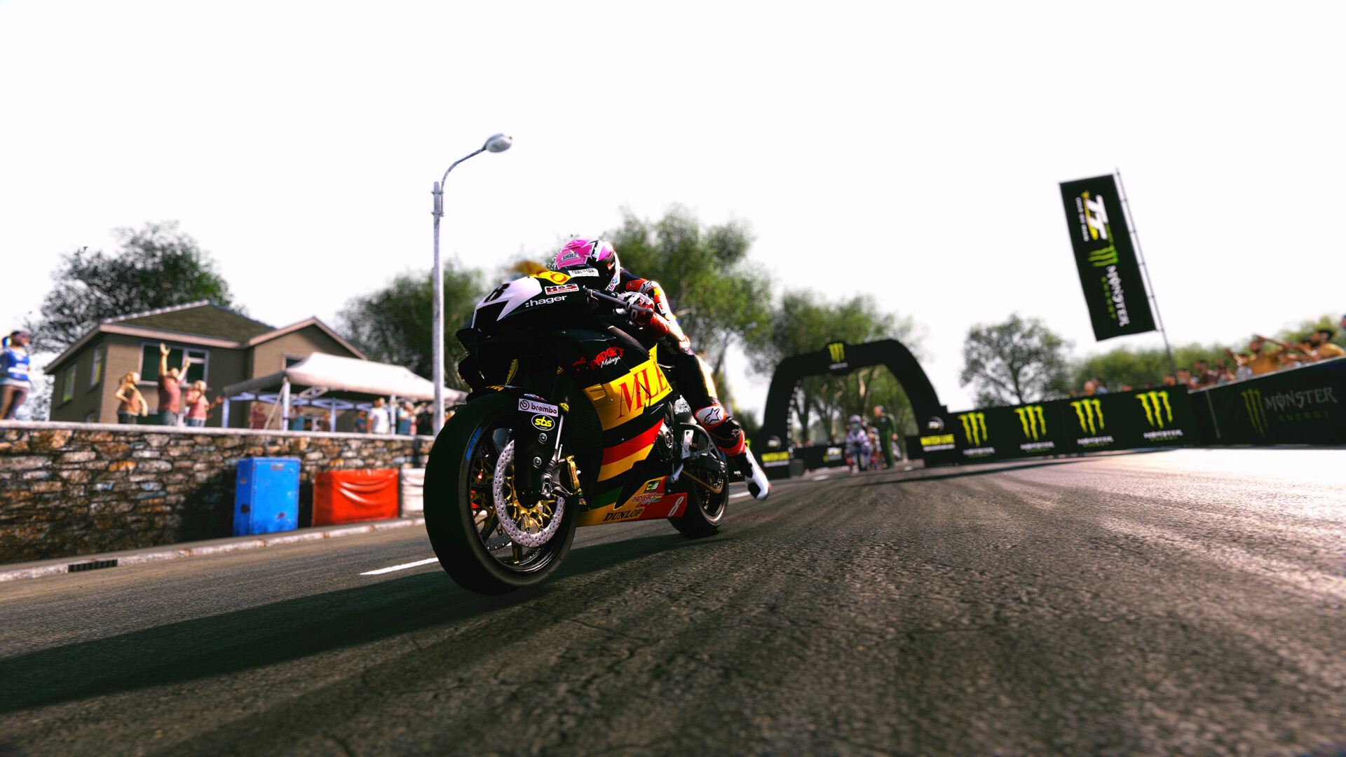 《曼岛TT：边缘竞速3 TT Isle Of Man: Ride on the Edge 3》中文v2025.01.22版+集成全DLC